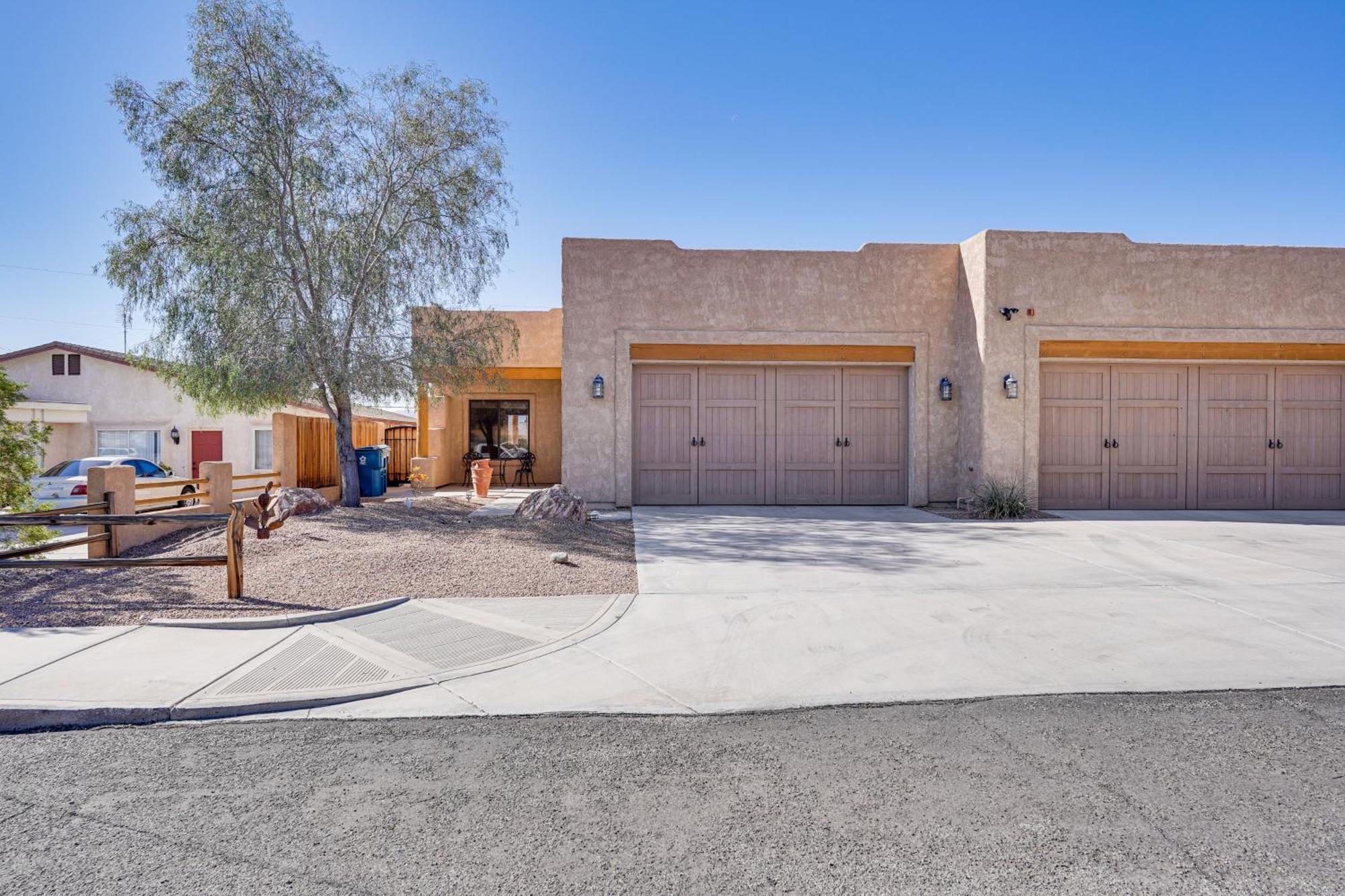 Lake Havasu City Duplex About 1 Mi To London Bridge! Exterior photo